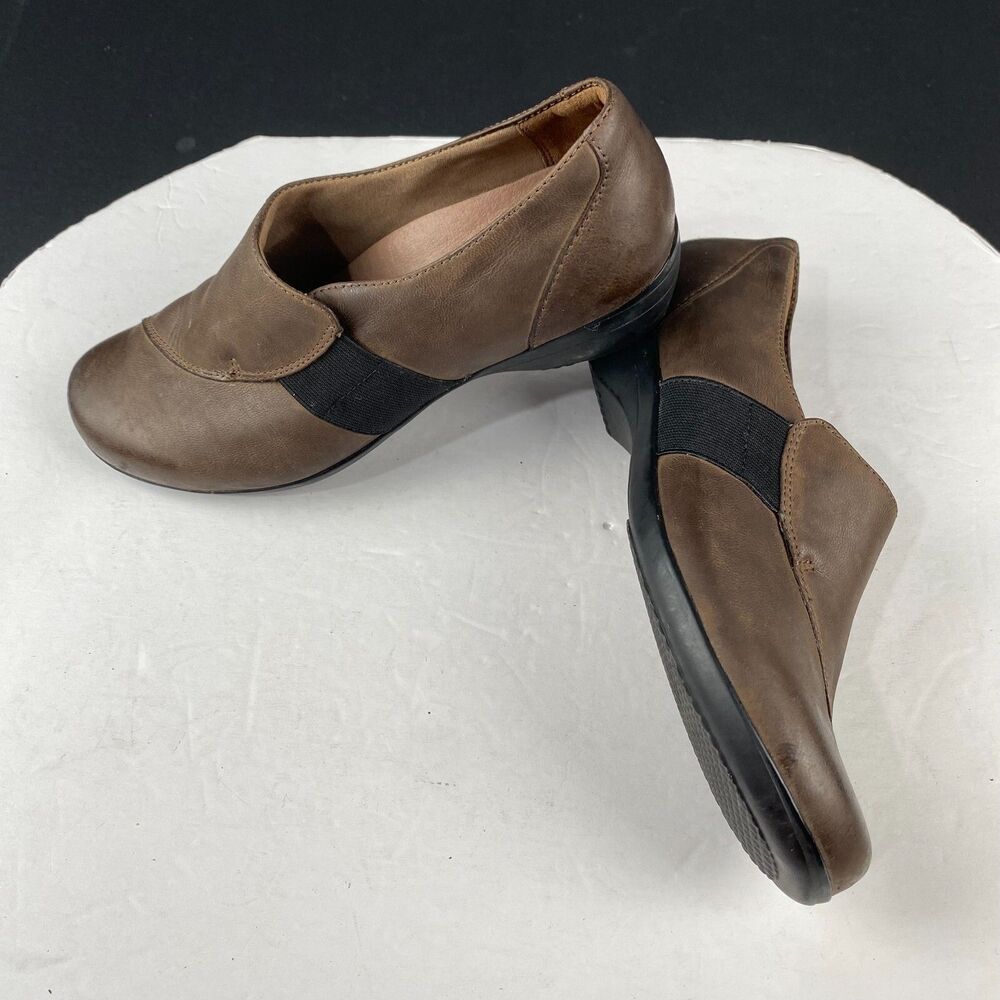 Dansko Fae Burnished Nubuck Mushroom Women's Size EU 38 US 7.5-8